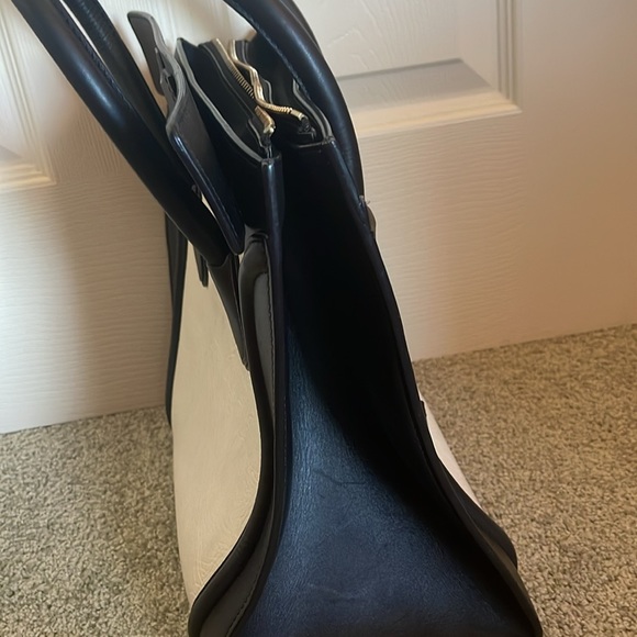 Celina Paris black and white - Picture 5 of 7